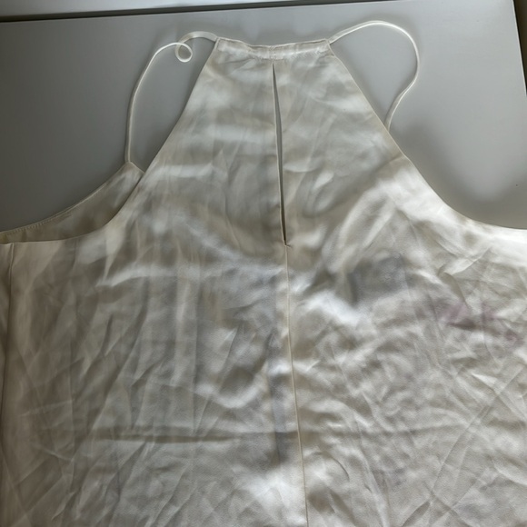 Express White Tank with Zip Front - Picture 5 of 5